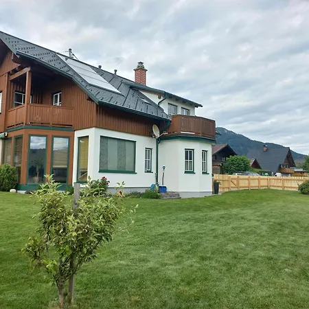 Holiday home Jordi & Lara By Appartementhaus Theresia
